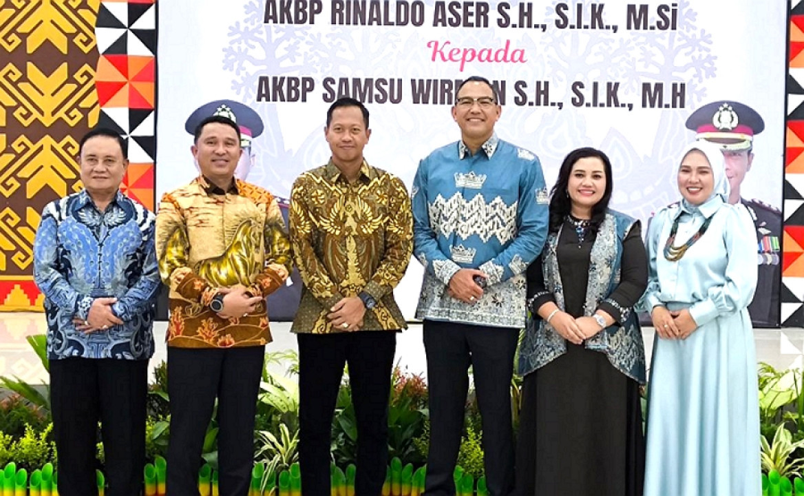 Bupati Parosil Lepas AKBP Rinaldo dan Sambut Kapolres Baru Lampung Barat