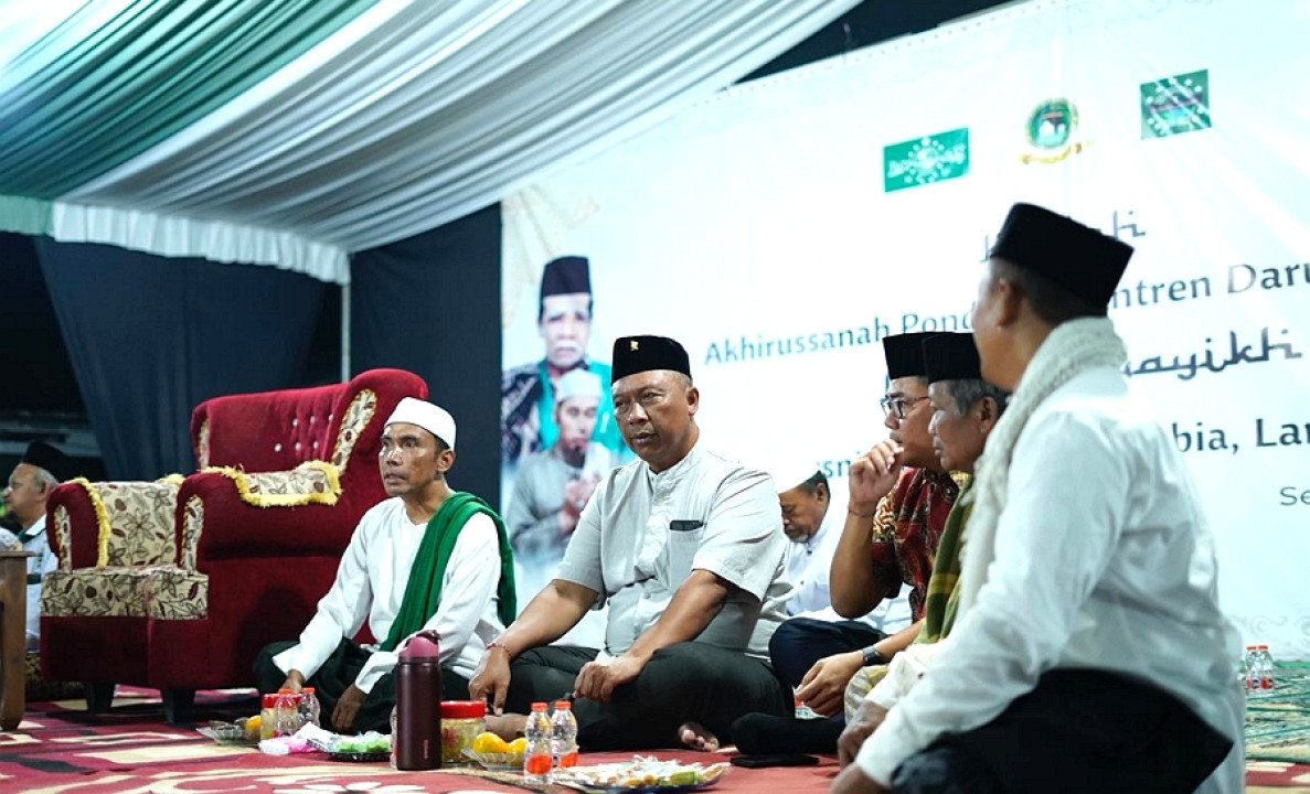 Bupati Lamteng  Hadiri Pengajian Akbar Haul Masyayikh Idaroh Ghusniyah Jatman 