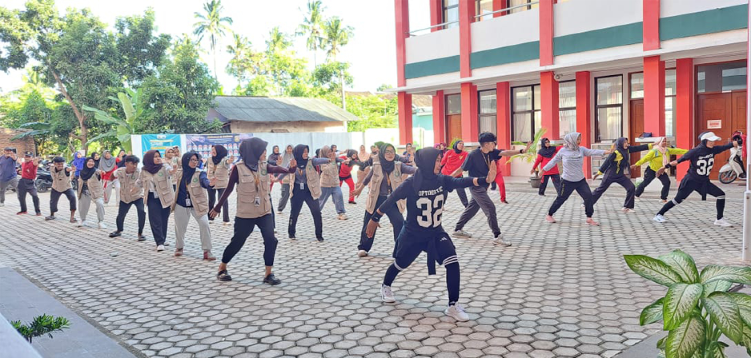 Pererat Silaturahmi, Kader PKK, Posyandu dan BKB Gelar Senam Bersama