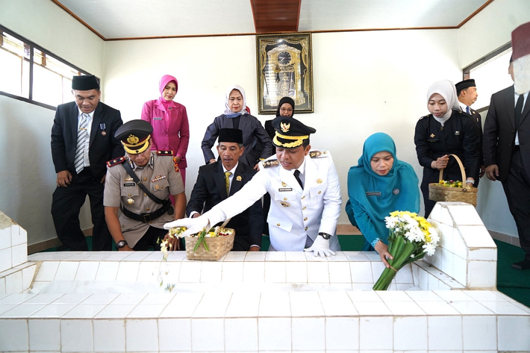 Pemkab Pringsewu Gelar Upacara Hari jadi Ke-17