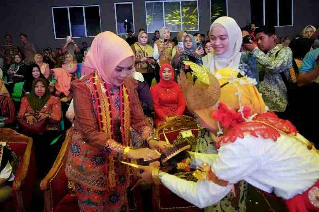 Festival Bebay Butabuh 2025, Panggung Perempuan Lampung Lestarikan Budaya Daerah