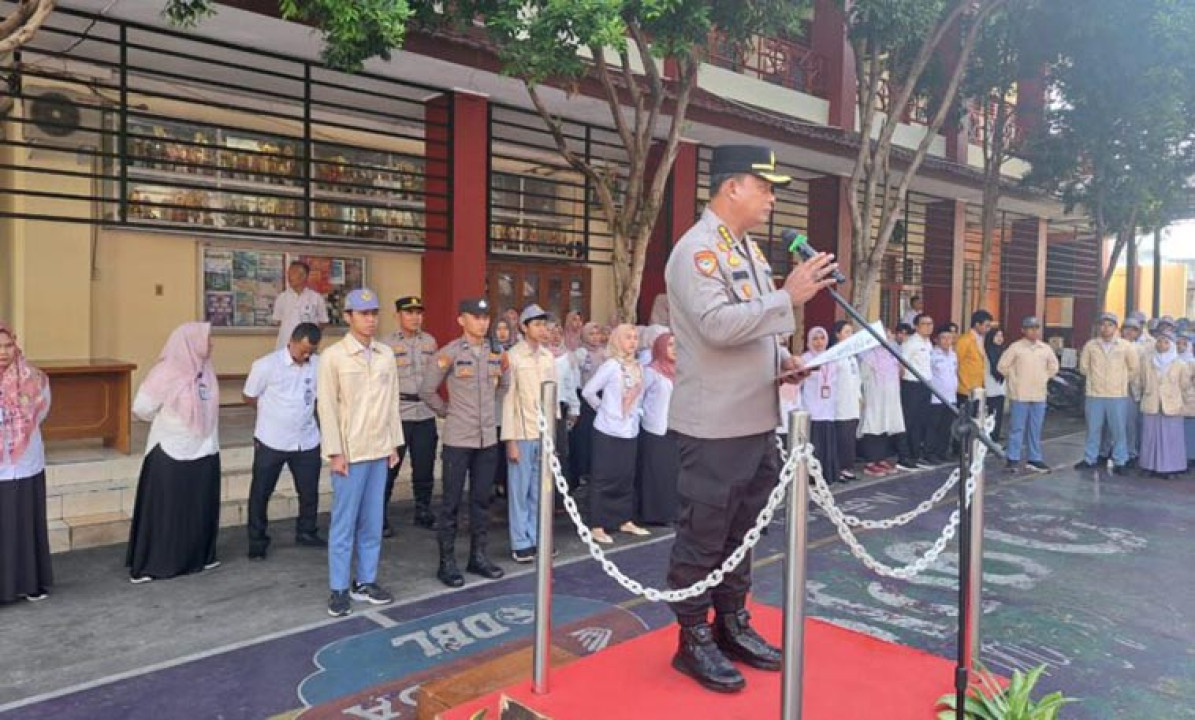Pejabat Utama Polda Lampung Jadi Irup SMA, SMK, MAN di Bandar Lampung