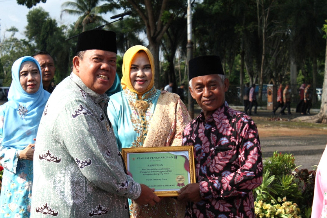 Wakil Bupati Lampung Timur Pimpin Upacara Hari Ibu Ke-97