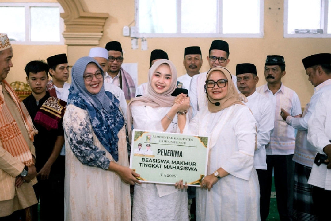 Bupati Lamtim Apresiasi Juara KDI 2026, Intan Putri Lestari Terima Beasiswa Makmur