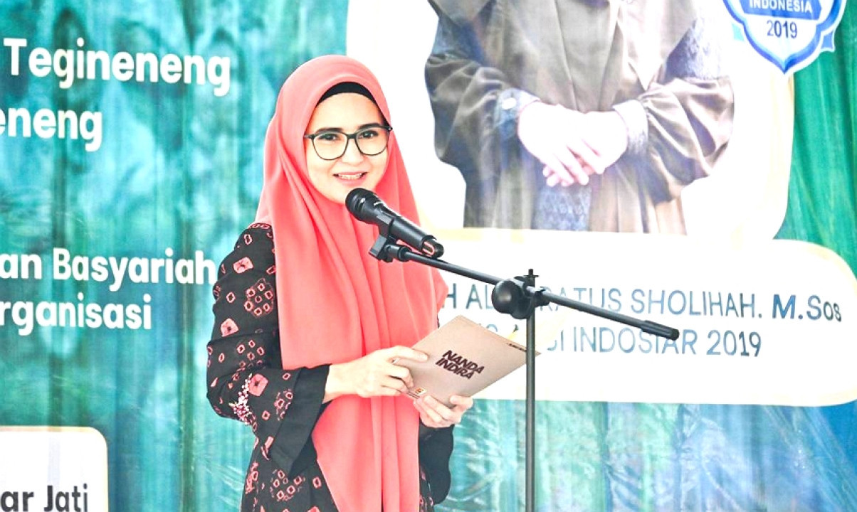 Bupati Pesawaran Hadiri Pengajian Akbar Muslimat NU se-Kecamatan Tegineneng