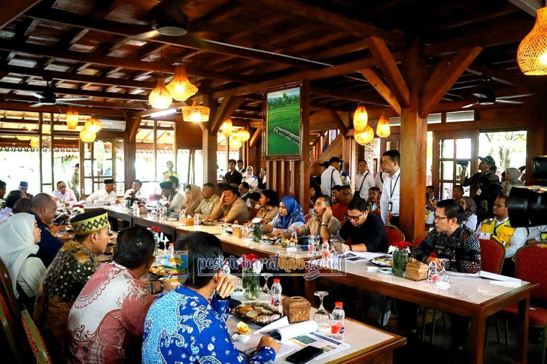 Komisi V DPR RI Laksanakan Kunker Spesifik Peninjauan Jalan Tol dan Infrastruktur 