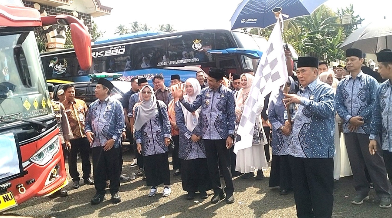 Bupati Lepas 249 Jamaah Haji Tanggamus Menuju Tanah Suci